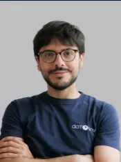 Simone Leonello, UX/UI Designer at dotenv