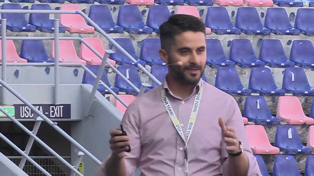 Il fotogramma di copertina del video di INNOVALAB 2024